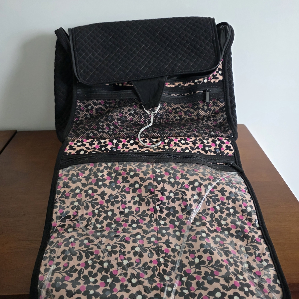 Leopard Print Travel Organizer - Picture 2 of 8